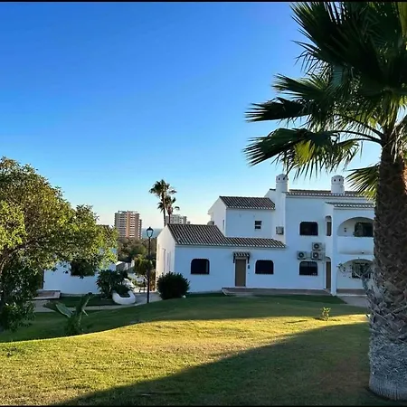 Casa Isolfa - Alto Golf & Country Club *